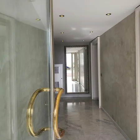 Appartement Monaco A 50m, Neuf, Clim Et Wifi *