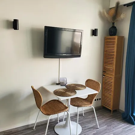 Monaco A 50m, Neuf, Clim Et Wifi Apartment